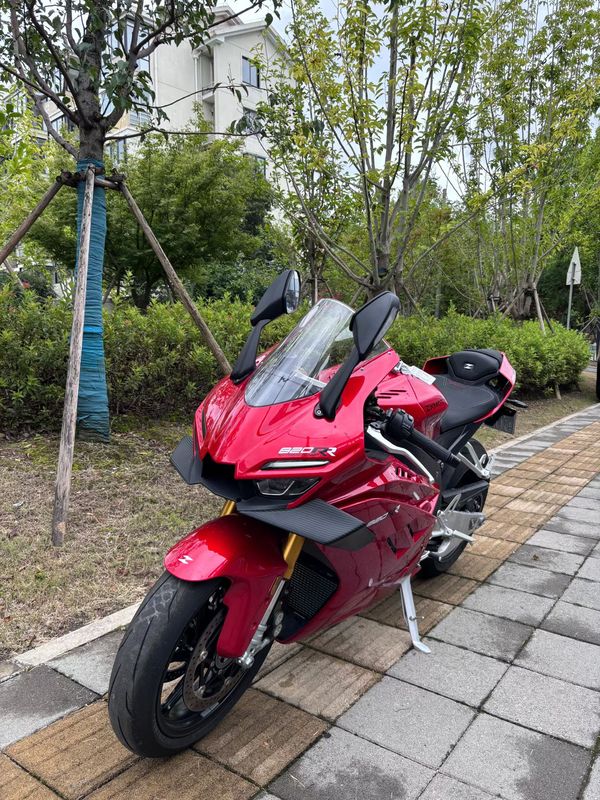 二手张雪机车820RR