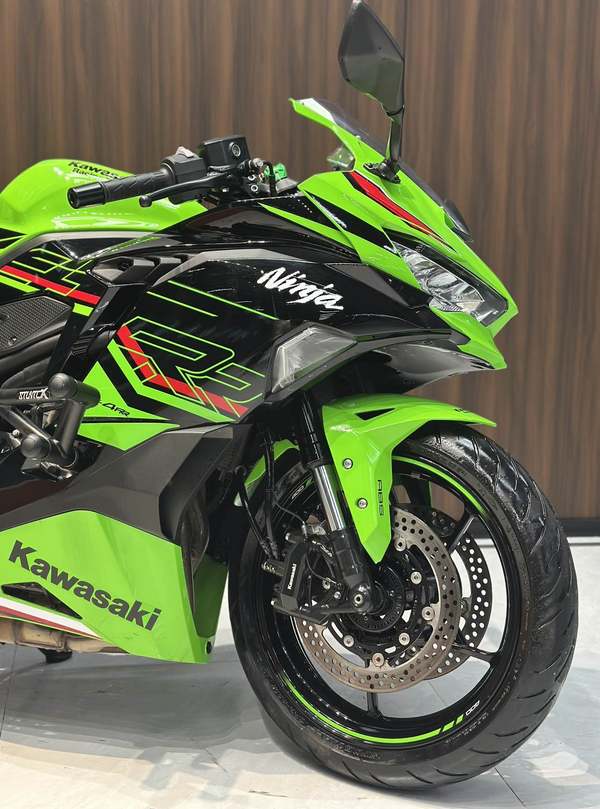 二手川崎ZX-4R