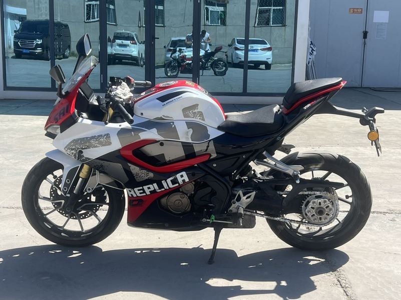 二手QJMOTOR赛250