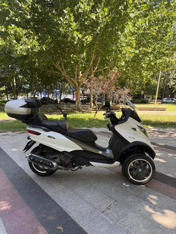 二手比亚乔MP3 500