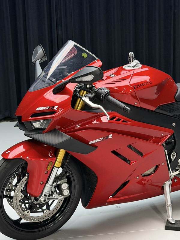 二手张雪机车820RR