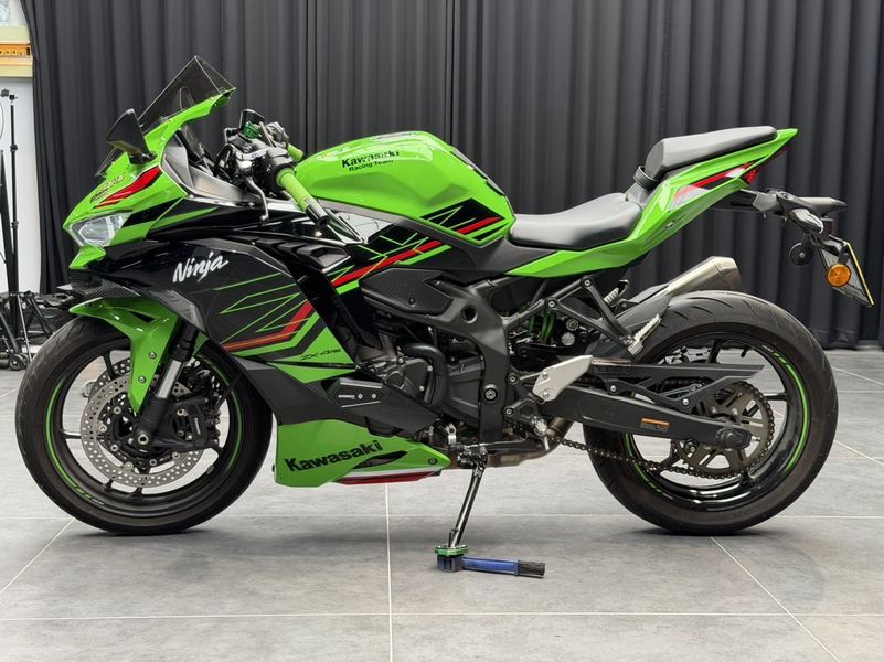 二手川崎ZX-4R