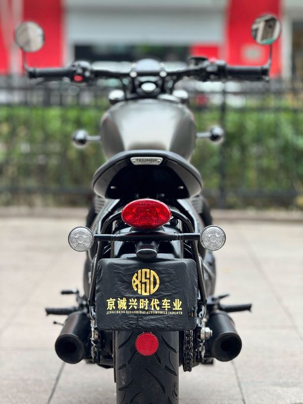 二手凯旋Bonneville Bobber