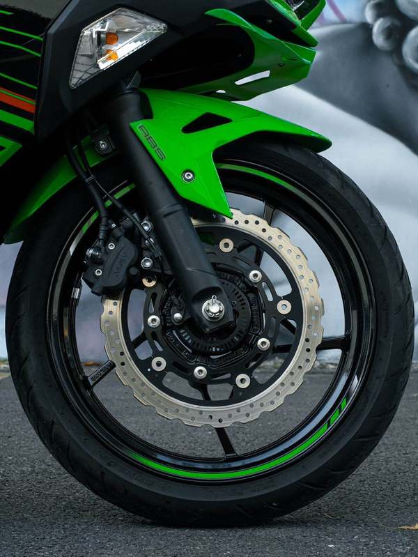 二手川崎Ninja 400
