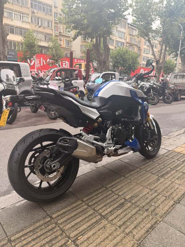 二手宝马F 900 R