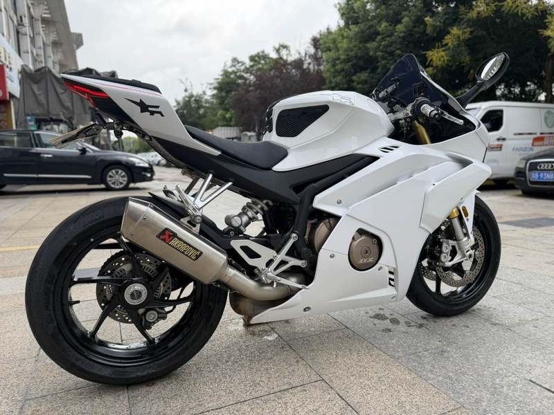 二手张雪机车500RR