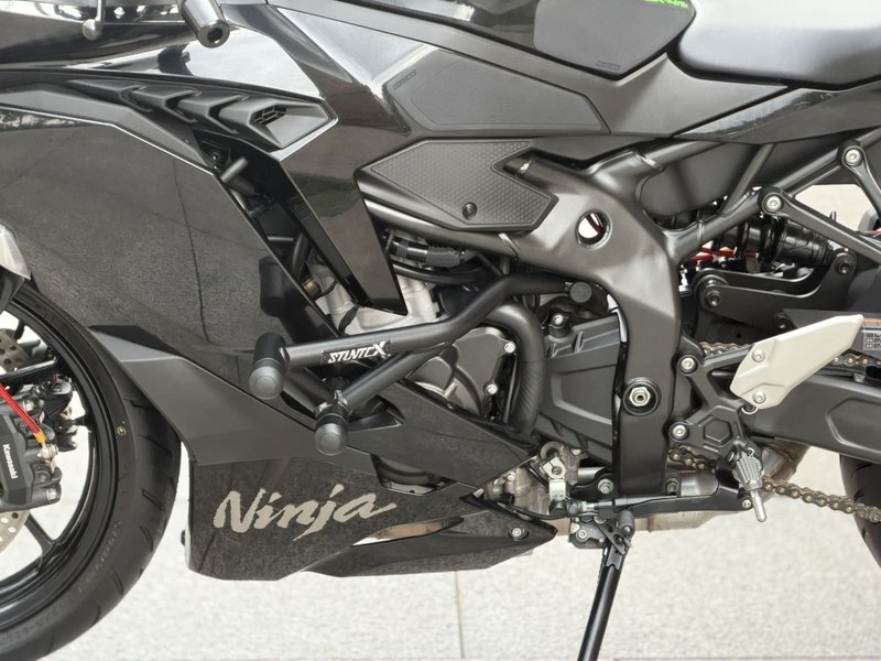 二手川崎ZX-4R