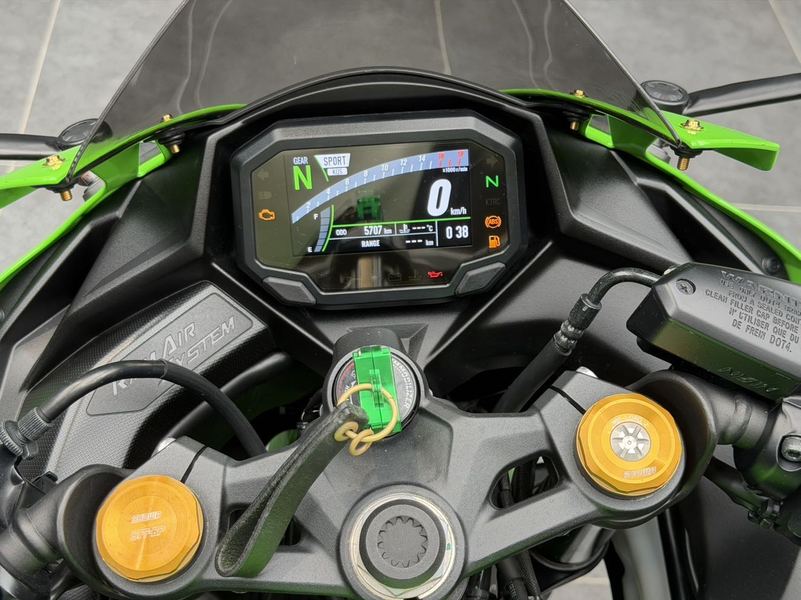 二手川崎ZX-4R