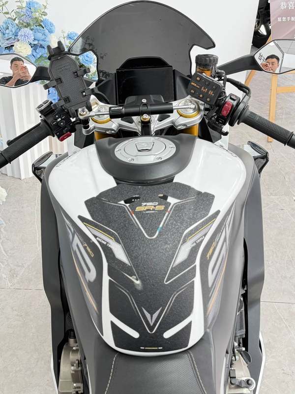 二手春风750SR-S