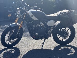 二手凯旋Scrambler 400 X