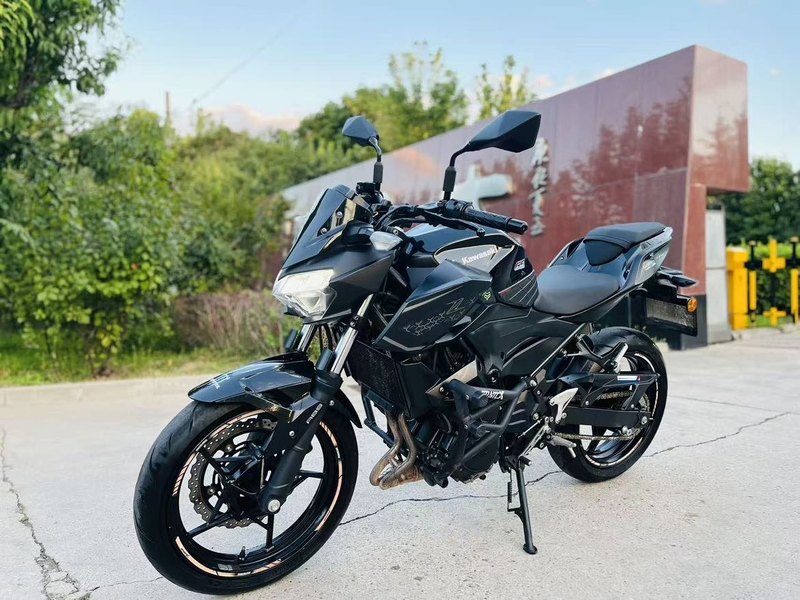 二手川崎Z400