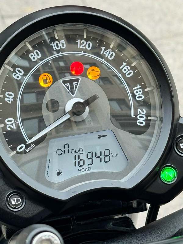 二手凯旋Bonneville Bobber
