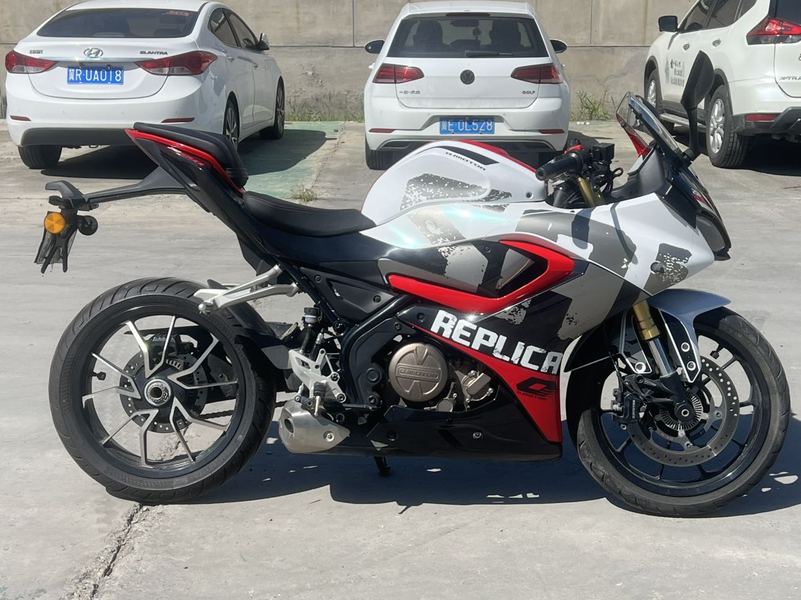 二手QJMOTOR赛250