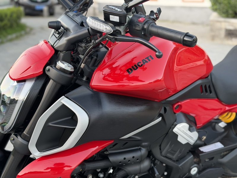 二手杜卡迪Diavel V4