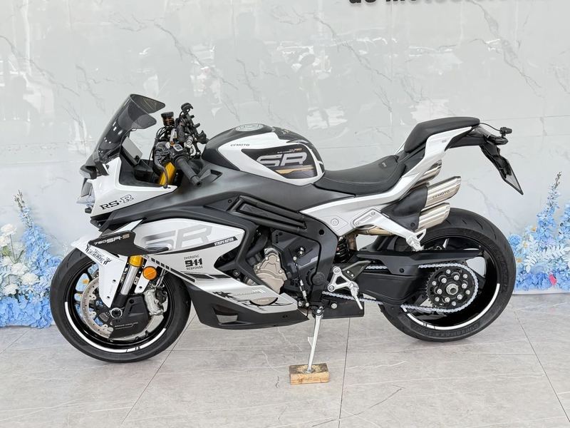 二手春风750SR-S