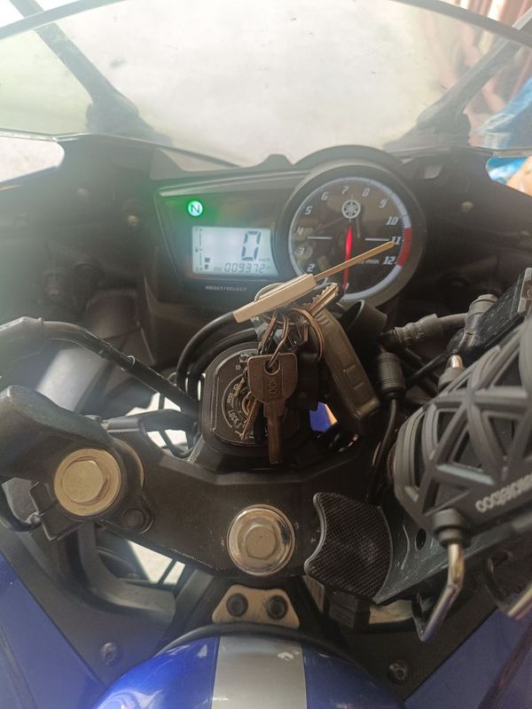 二手雅马哈YZF-R15 V3.0 Movistar Moto GP L.E.