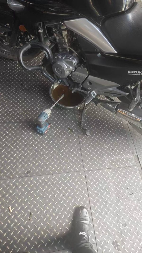二手豪爵铃木骊驰 GW250