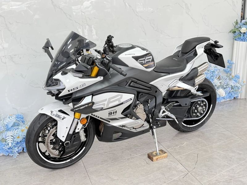 二手春风750SR-S