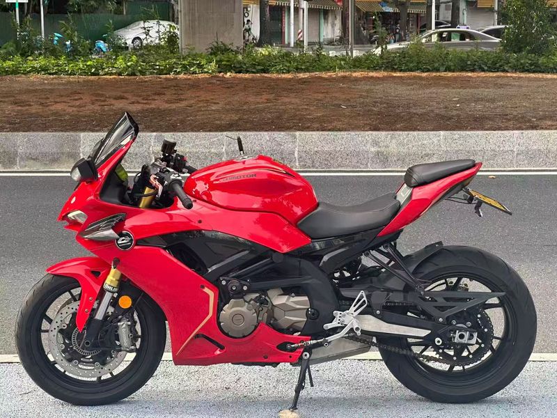 二手QJMOTOR赛600