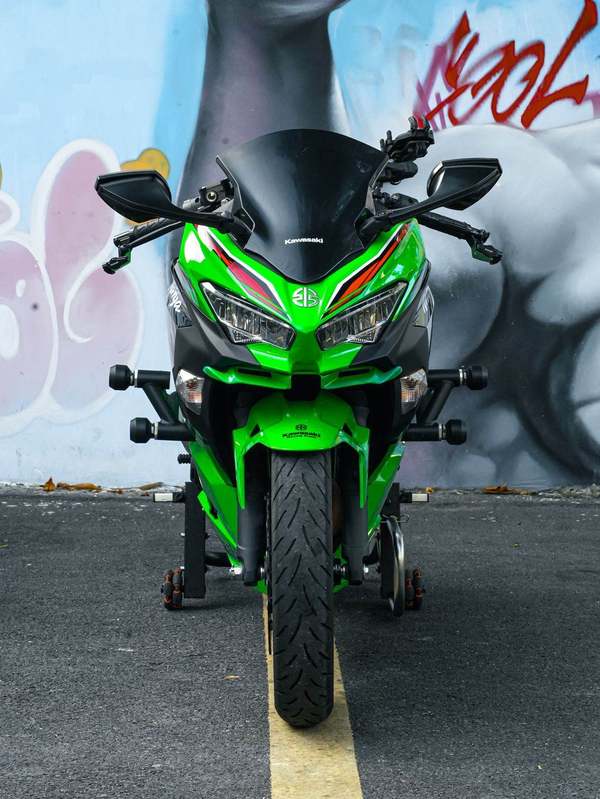 二手川崎Ninja 400