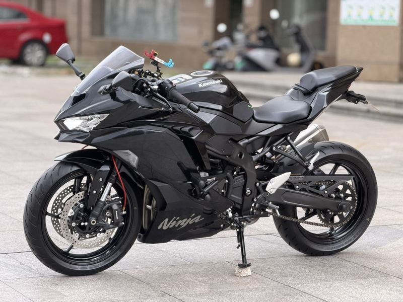 二手川崎ZX-4R
