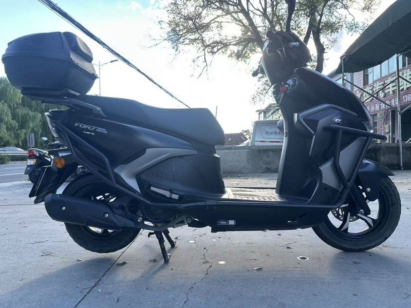 二手QJMOTOR鸿125