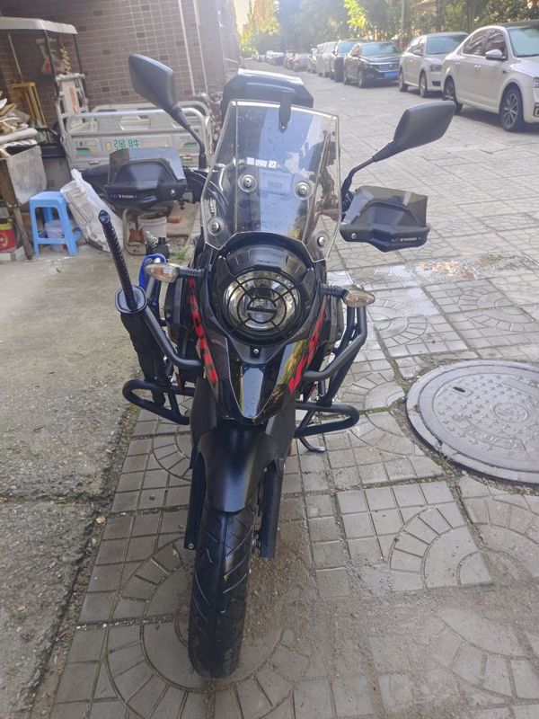 二手豪爵铃木DL250