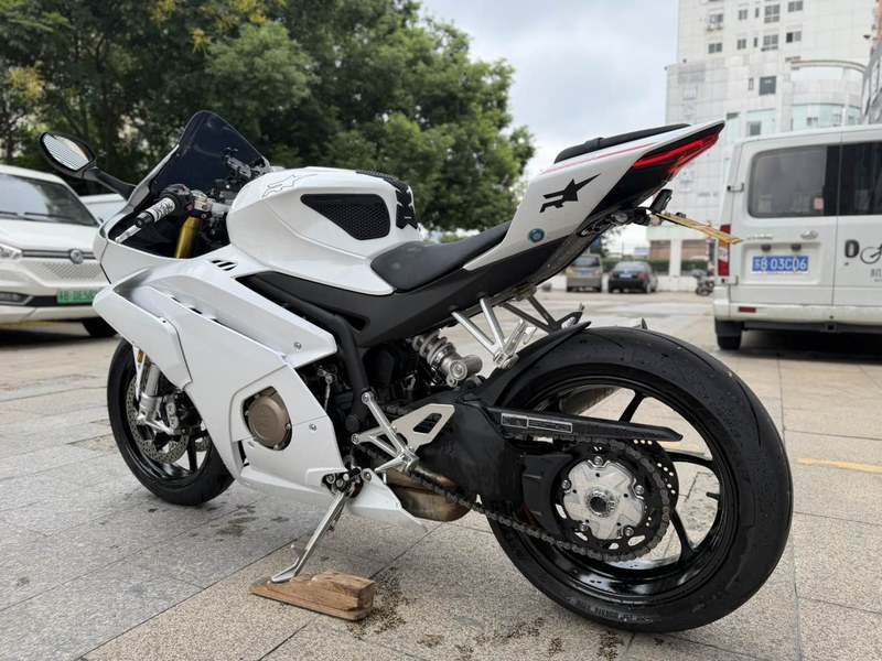 二手张雪机车500RR