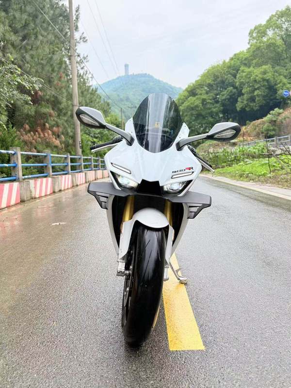 二手张雪机车500RR