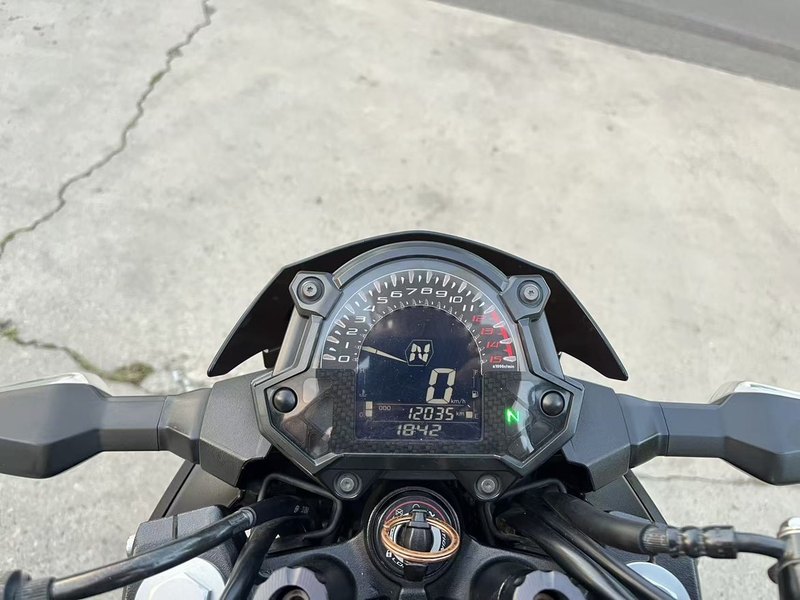 二手川崎Z400