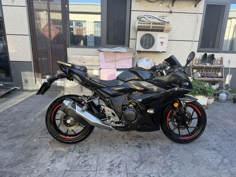 二手豪爵铃木GSX250R