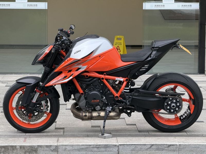 二手KTMR2R1290 Super Duke