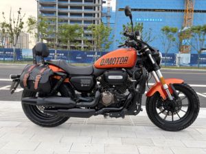 二手QJMOTOR闪300