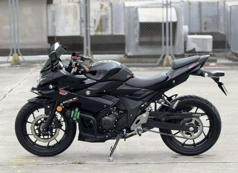 二手豪爵铃木GSX250R