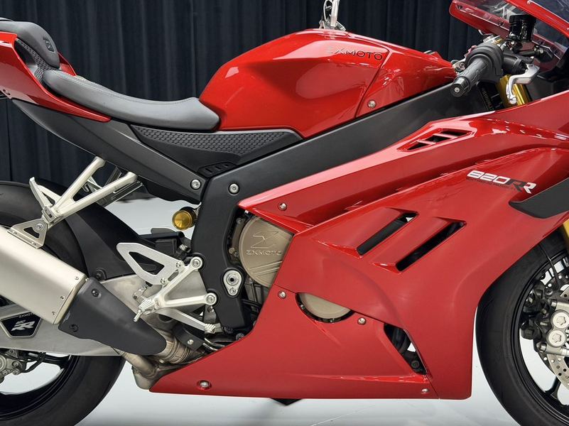 二手张雪机车820RR