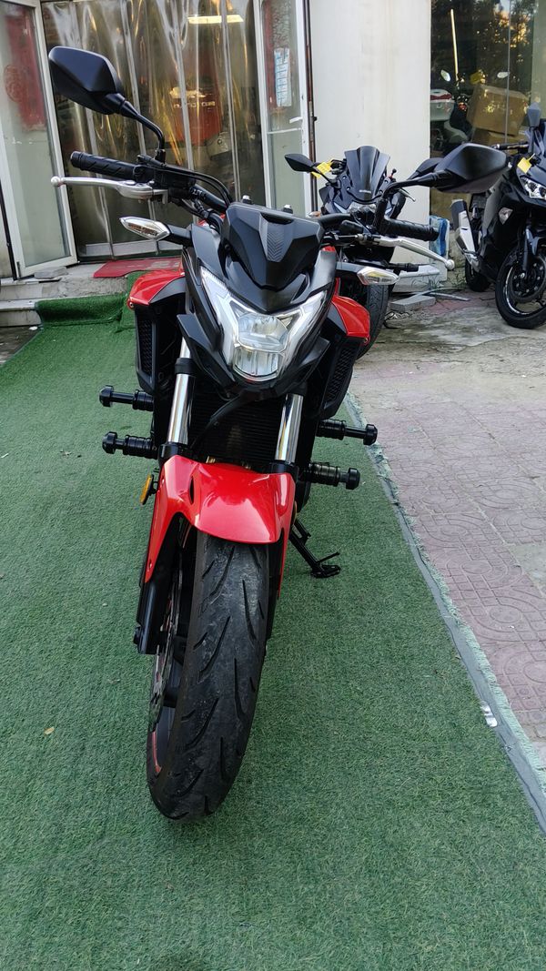 二手本田CB400F