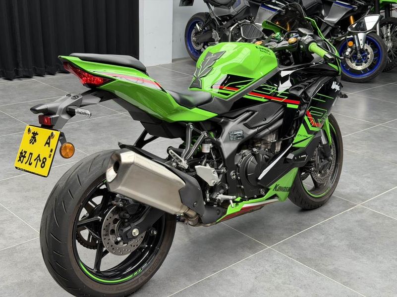 二手川崎ZX-4R