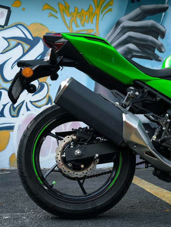 二手川崎Ninja 400