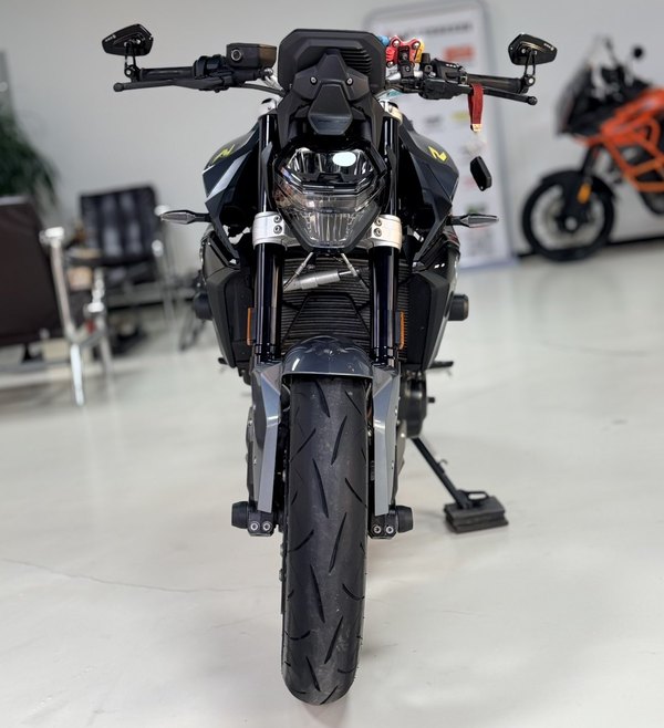 二手宝马F 900 R