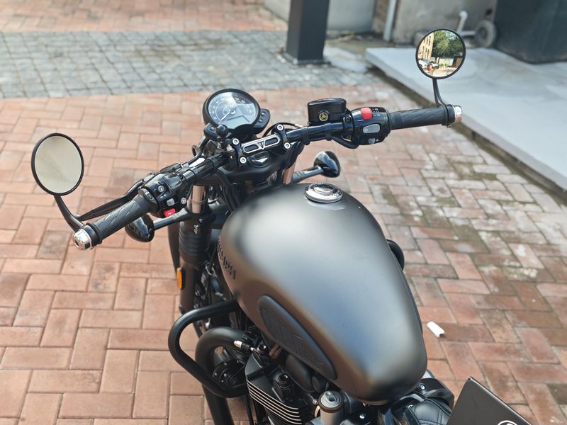 二手凯旋Bonneville Bobber