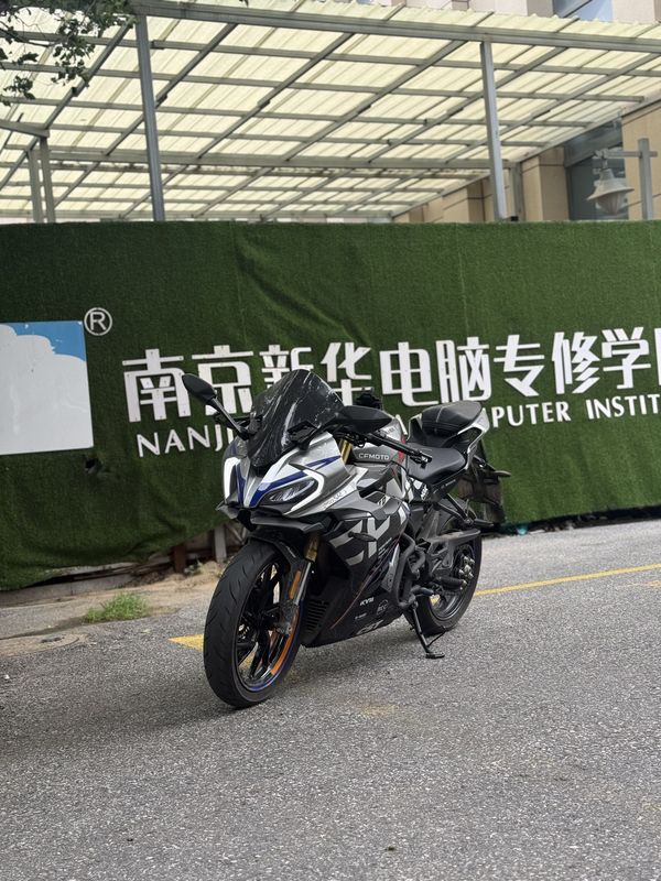 二手春风250SR