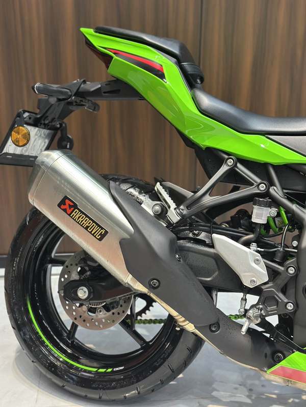二手川崎ZX-4R