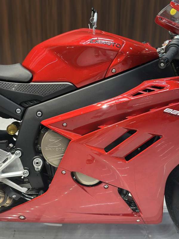 二手张雪机车820RR