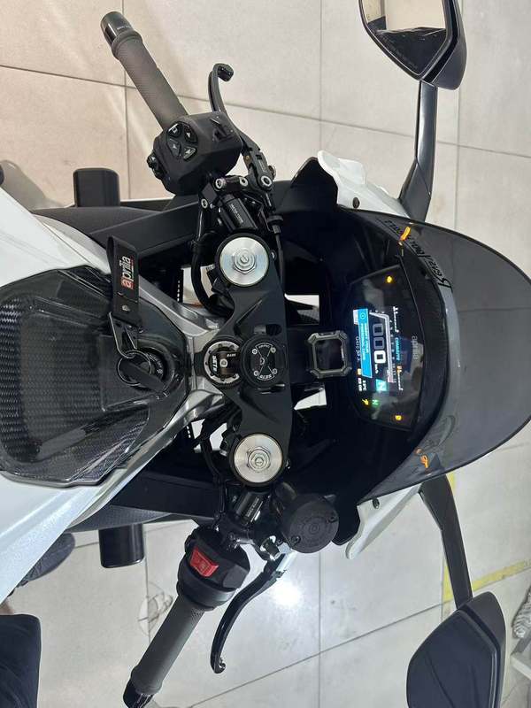 二手阿普利亚RS 660 