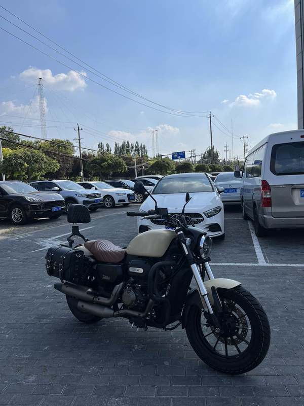 二手QJMOTOR闪300