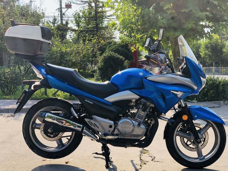二手豪爵铃木骊驰 GW250