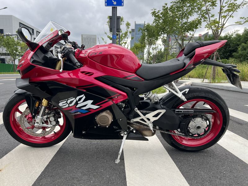 二手张雪机车500RR