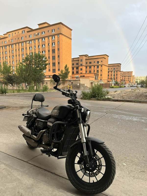 二手QJMOTOR闪300