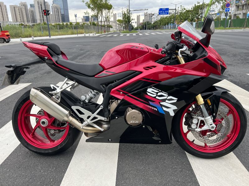 二手张雪机车500RR