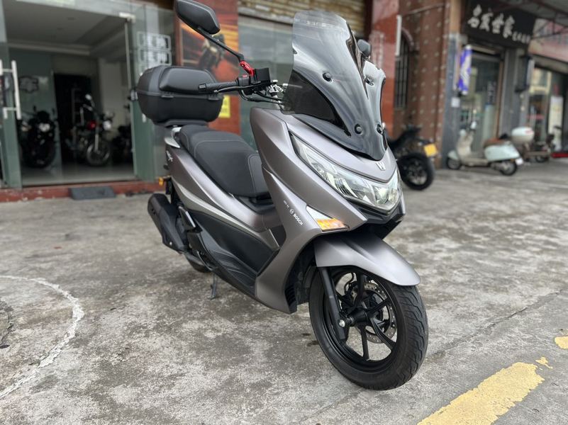 二手豪爵UHR150